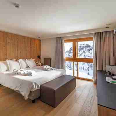 White Angel Hotel Rooms