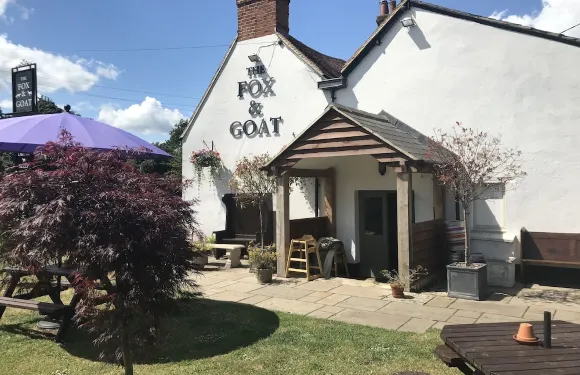 狐狸和山羊酒店