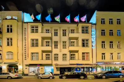 Art Hotel Charlottenburger Hof Berlin Отели рядом с достопримечательностью «Stuttgarter Platz 1a»