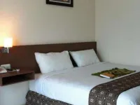 Bunda Hotel Bukittinggi - parking