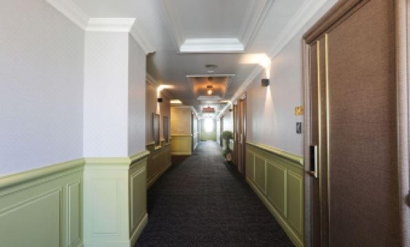 Empire Tourist Hotel