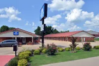 Americas Best Value Inn and Suites Siloam Springs فنادق في Gentry