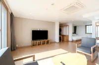 Heyy Seogwipo Hotel