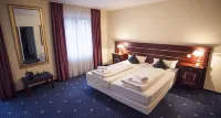 Stargaze Home Hotel Hotels near KGV Ohligs-Heide e.V.