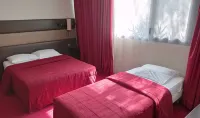 Résidence Hôtelière des Ondes Hotels in L'Isle-Jourdain