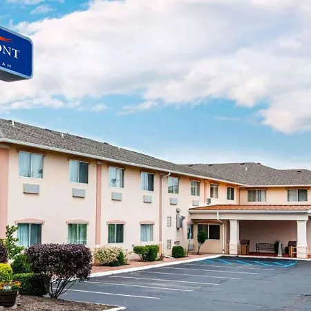 Baymont by Wyndham Richmond I-70