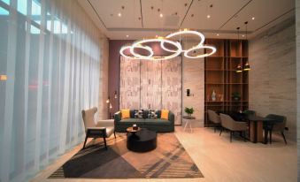 City Comfort Inn Hotel (Wuzhou Cenxi Tanhua Bus Station)