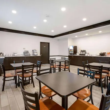 Travelodge by Wyndham Canton/Livonia Area, MI