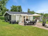 "Fentje" - 375m to the Fjord - Homestays