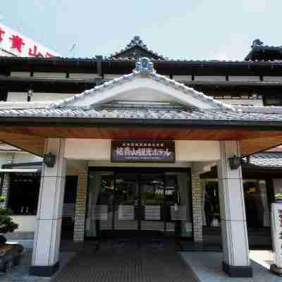 信貴山観光ホテル Hotel Exterior