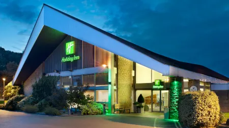 Holiday Inn Swindon Отели рядом со станцией Swindon Railway Station