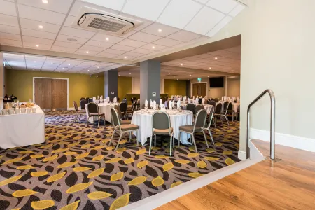 Holiday Inn Lancaster Отели в г. Ланкастер