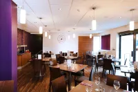 Lancaster Hotel Hotels in Uxbridge