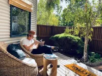 Grape Juice Retreat Rustic Romantic Gateway 5Mins to Beaches & Town Hotels in Margaret River
