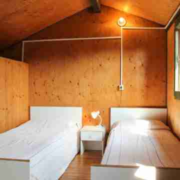 Dog's Bungalow Rooms