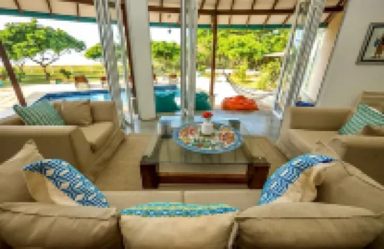 Kay Jay Beach House - Pasikudha