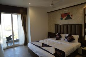 Blisss Hotel, Kolhapur