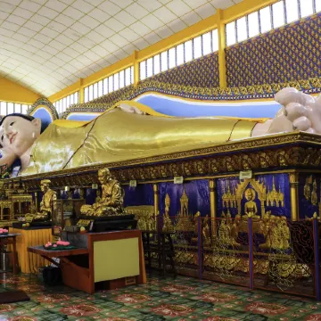 Urban Designer Collection @ Kim Bian Aik Отели рядом с достопримечательностью «Mahindarama Buddhist Temple»