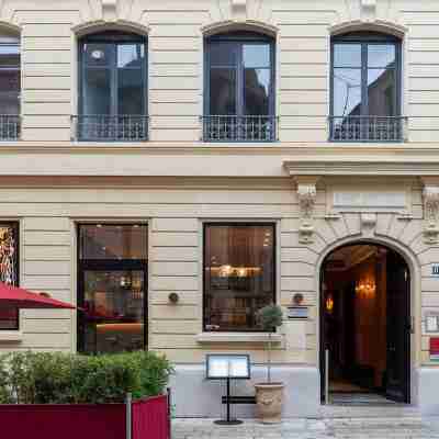Hotel de Cambis, BW Premier Collection Hotel Exterior