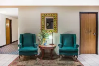 Super 8 by Wyndham Hot Springs