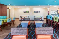 La Quinta Inn & Suites by Wyndham Artesia Hotel di Artesia