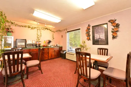 Americas Best Value Inn Heflin