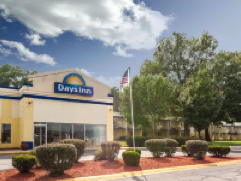 Days Inn by Wyndham Portage Hotels in Portage