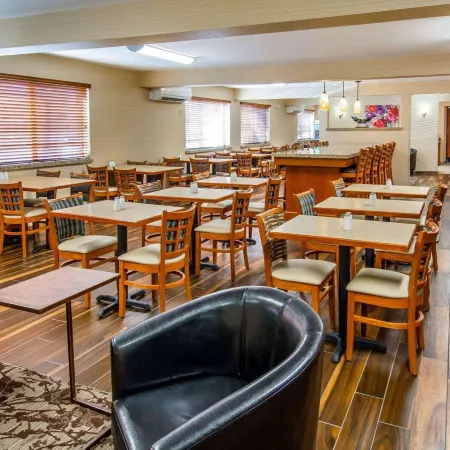 Quality Inn Oakwood