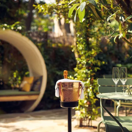 Park Plaza Vondelpark Amsterdam Отели рядом с достопримечательностью «Ауд-Зяуд»
