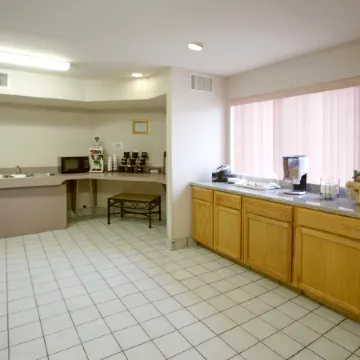 Americas Best Value Inn-Addison-Dallas