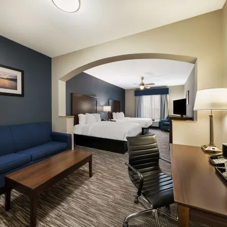 Best Western Plus Lake Dallas Inn  Suites