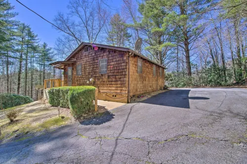 Fire Pit, Grill, and Views Cashiers Getaway! - Wifi