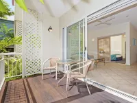 Macrossan House Boutique Holiday Apartments