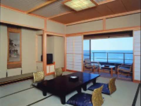 浪花屋 夕凪亭 柏崎市酒店