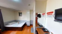Skypark Pensionne - Guest houses