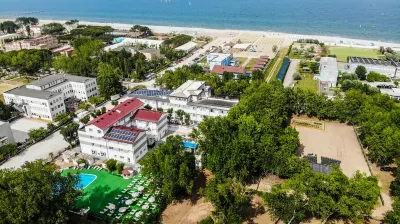 Color Green Village Cesenatico Family