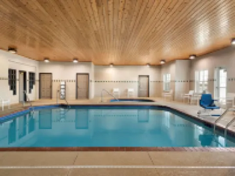 Country Inn & Suites by Radisson, Kansas City at Village West, KS Hotels in Kansas City