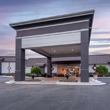 Best Western Plus Bridgeport Inn