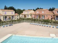 Odalys Référence le Mas des Alpilles - Swimmingpools