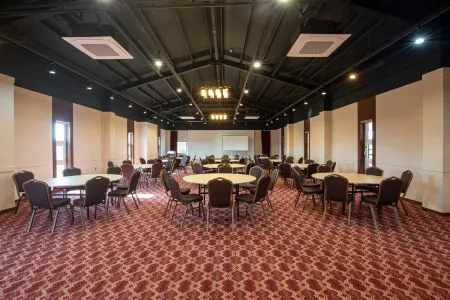 YeongCheon Auno Feliz Отели рядом с достопримечательностью «Auno Feliz Glamping»