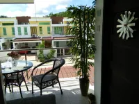 Co. Living Suite Hotels in Sengkurong B