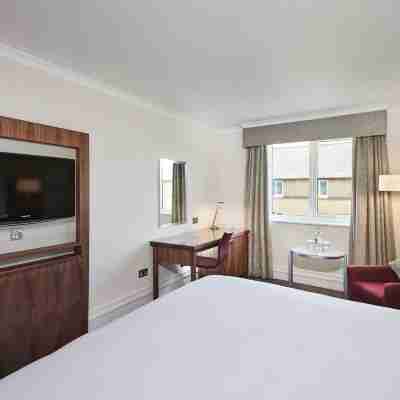 DoubleTree by Hilton Bristol North Rooms