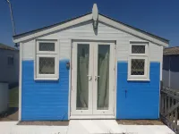 Pips Chalet in the Isle of Sheppey Hotels in Swale District