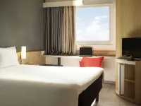 Ibis Criciuma