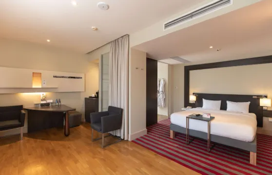 華沙美居大酒店