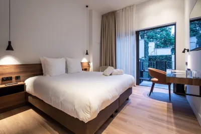 ONE TWO FOUR - Hotel & Spa Hotels in Ghent