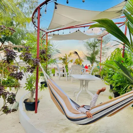 Pelican Beach Maafushi