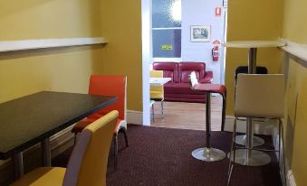 Backpackers Imperial Hotel