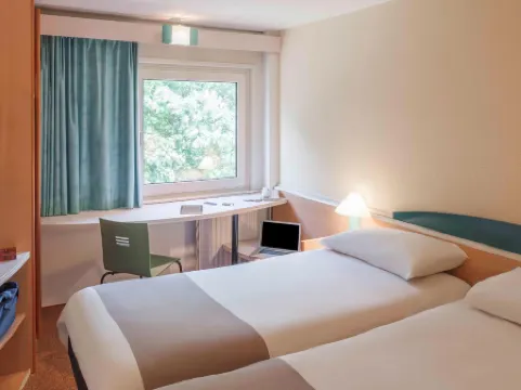 宜必思蒂爾堡飯店