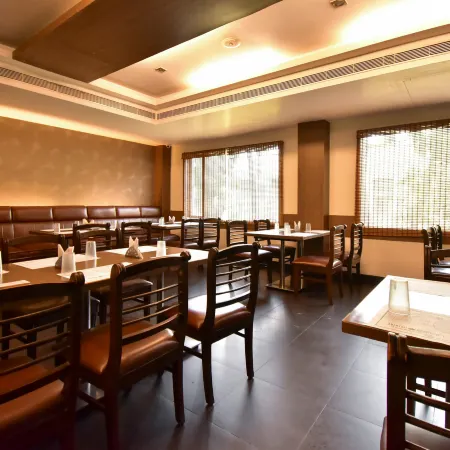 Hotel Abirami Residency